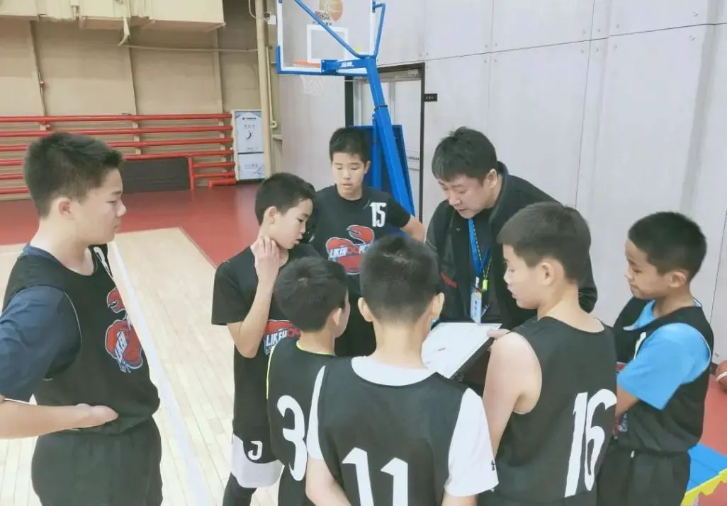 初级班篮球10天训练计划_2